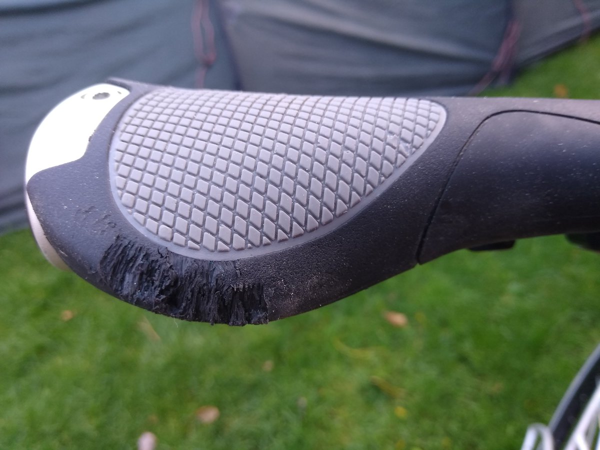 Turns out <a href="/ErgonBike/">ErgonBike</a> grips are very tasty for small mice! I hope the culprit didn't feel too ill after it's midnight feast.