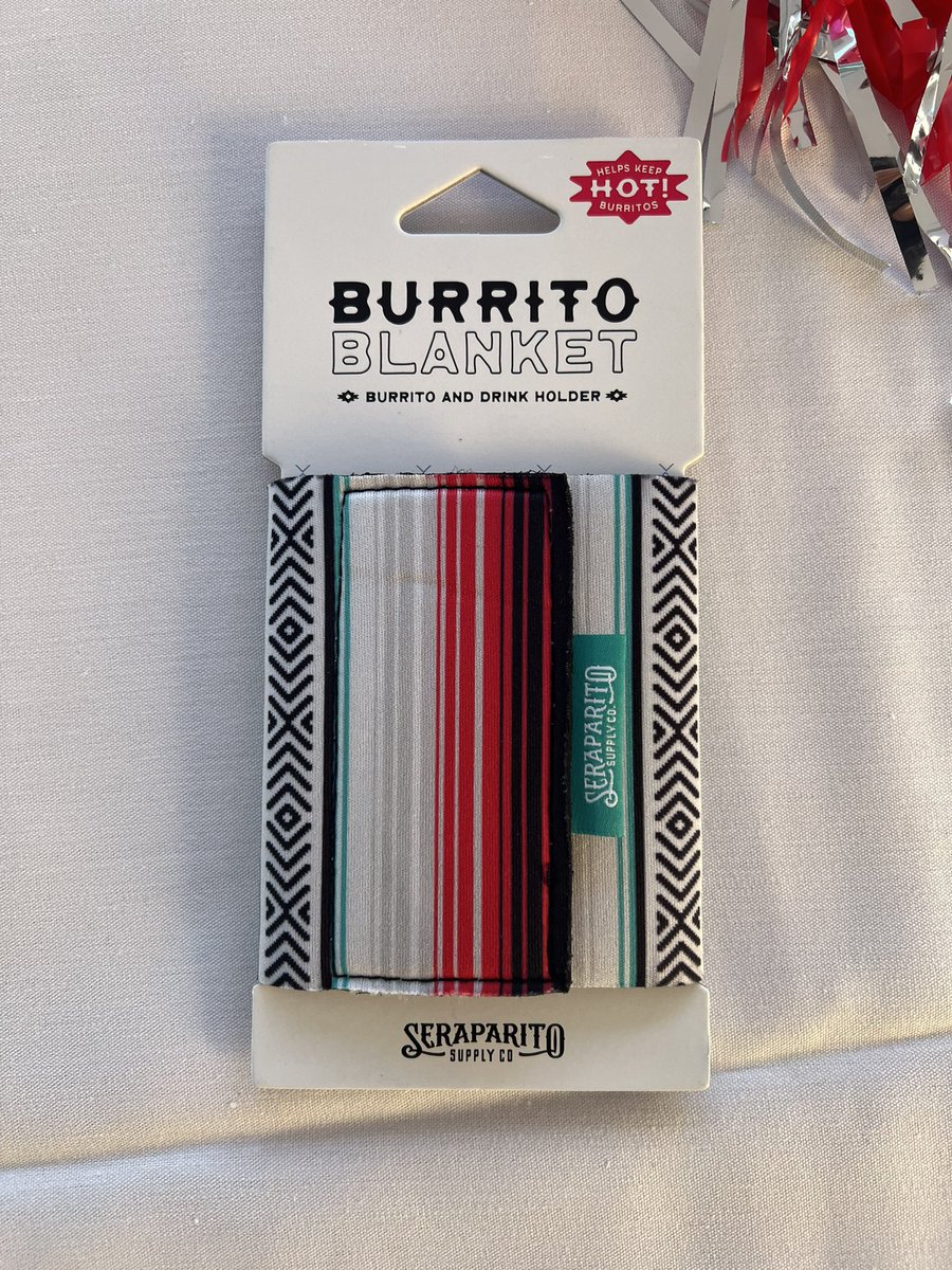 ProfBenavidez's tweet photo. Only in New Mexico can you get a burrito coozie. 🔥🐺🌯 https://t.co/lDpx48s8hp