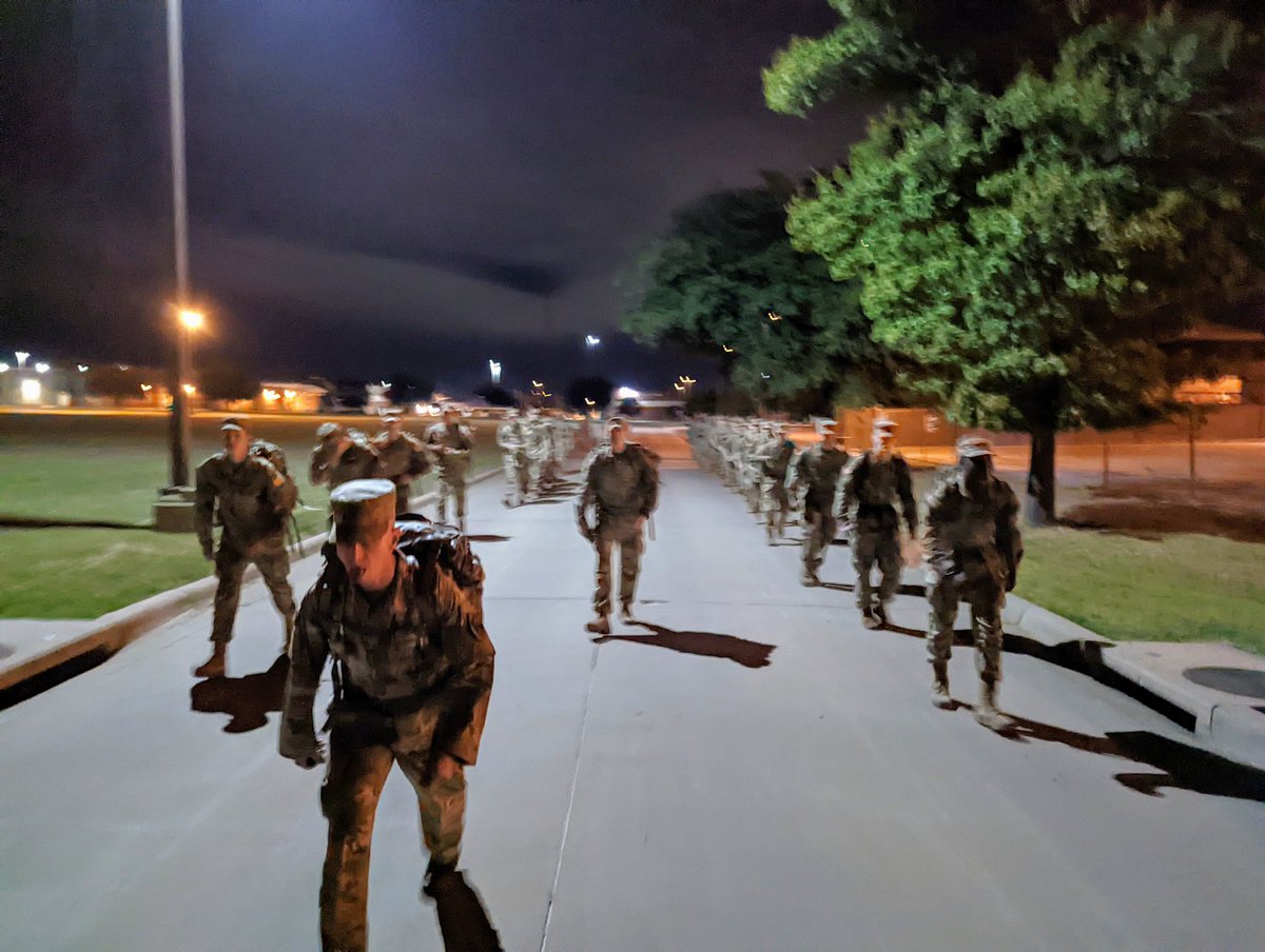 ColdCobra_7's tweet photo. Starting Motivation Monday with O'dark ruck march.  Let's Get It COBRAS!  @ColdCobra_6 @Raptor_6_ @SentinelSe7en @Raptor_Se7en @Anarchy_VII @SentinelSix @SentinelThr33 @PhoenixBDE_7 @rhollin61 @_Raptor37 @ArmyIntelCG @16thSMA @cobra_se7en @TRADOCCSM @ https://t.co/QKuGMV20wC