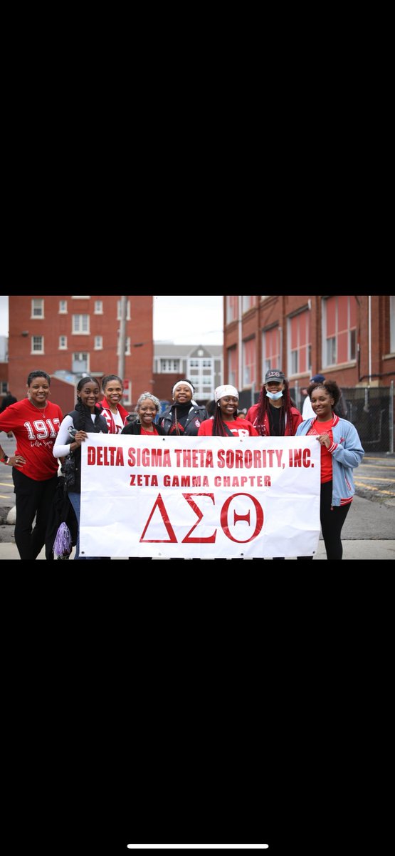 On October 3rd, the Zeta Gamma Chapter participated in the Non-Violence Parade and Rally 💜