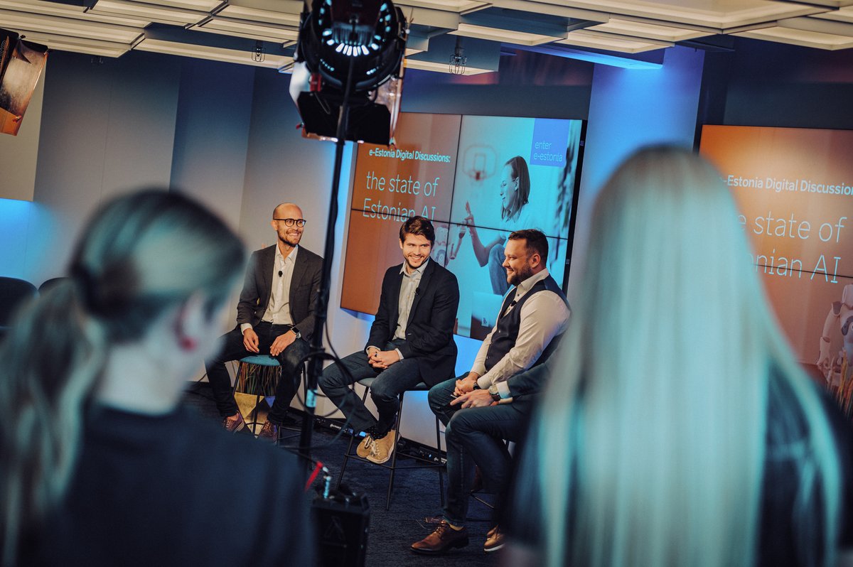 e-Estonia tweet media