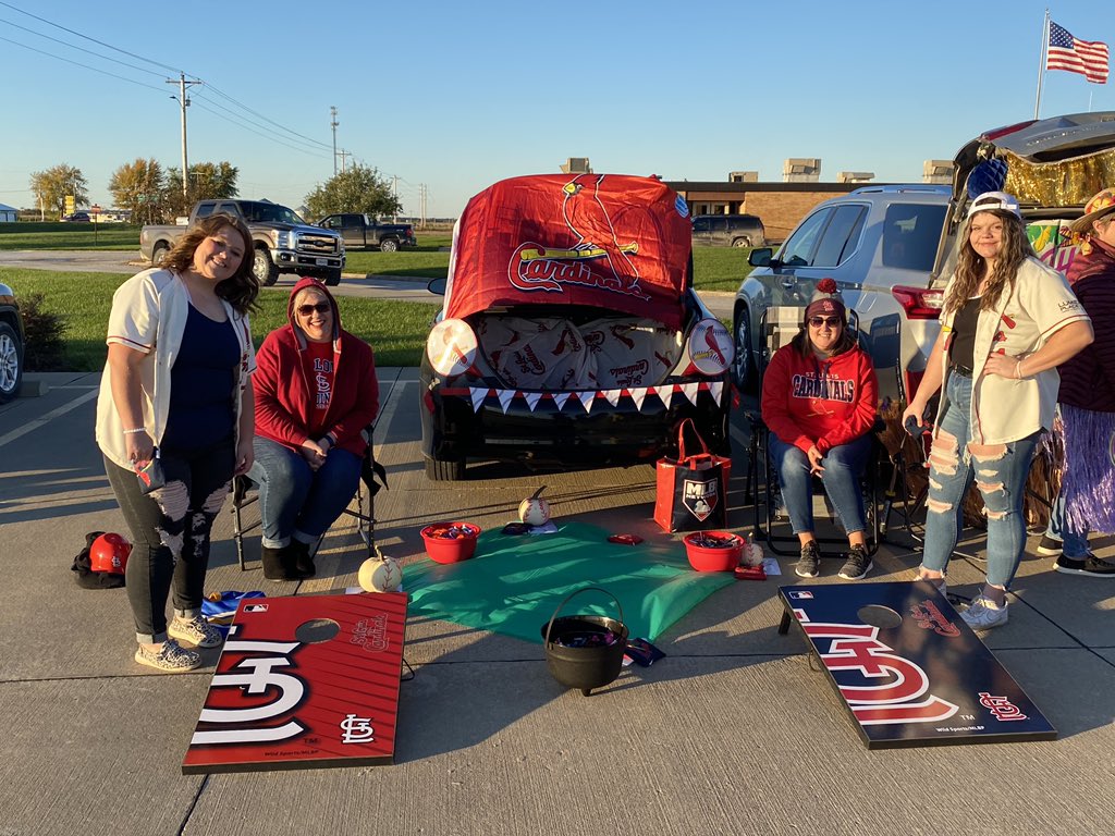r6ffa's tweet photo. We had a great turn out for Trunk or Treat! Thanks to everyone who participated! 

Trunk Winners - 
🥇CR6 FTA Cardinals Trunk
🥈Dana Robnett Luau Trunk
🥉CR6 FFA Mummy Trunk https://t.co/bBJzfsSjLX
