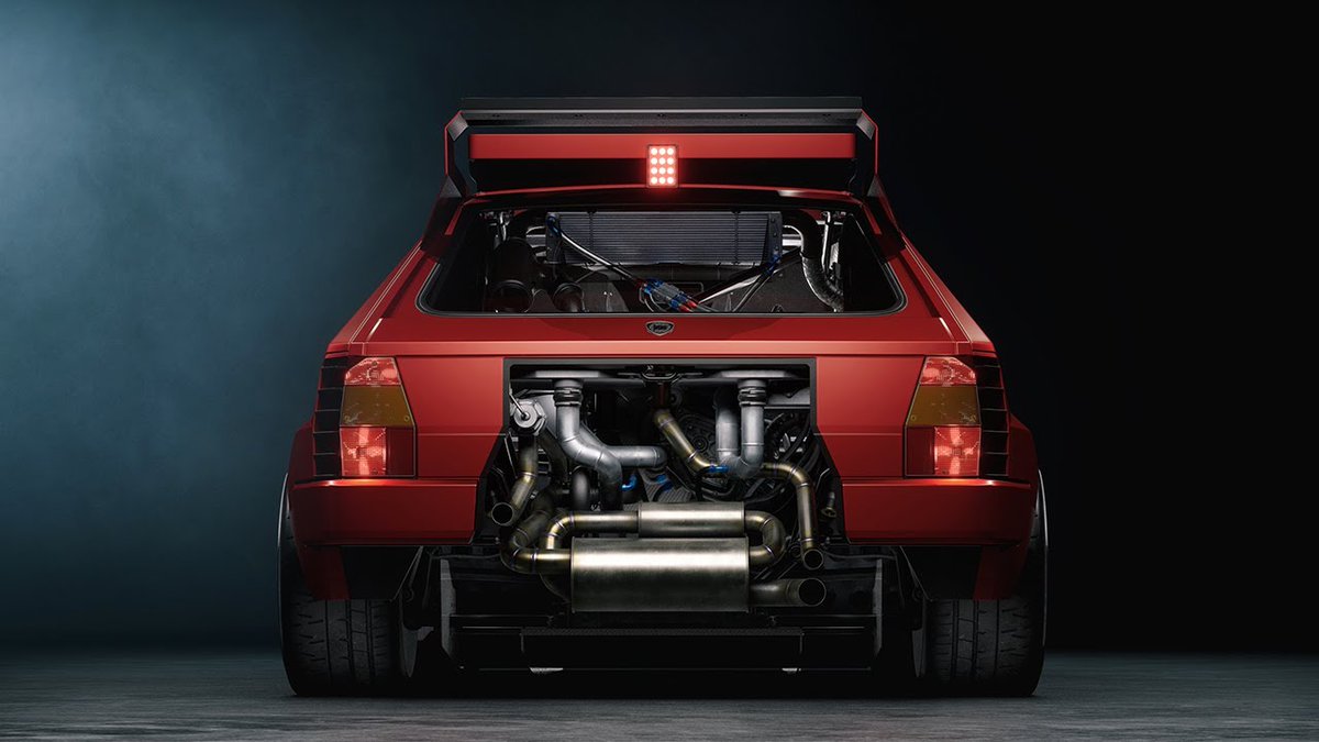 JesseSpragueCAD's tweet photo. This is gorgeous... Great design, great modeling, great texturing, great camera work, great editing, great sound design. So good. 
Full project link is in the description as well. 
https://t.co/gnEuYtSHKn https://t.co/OyMttYjgo1