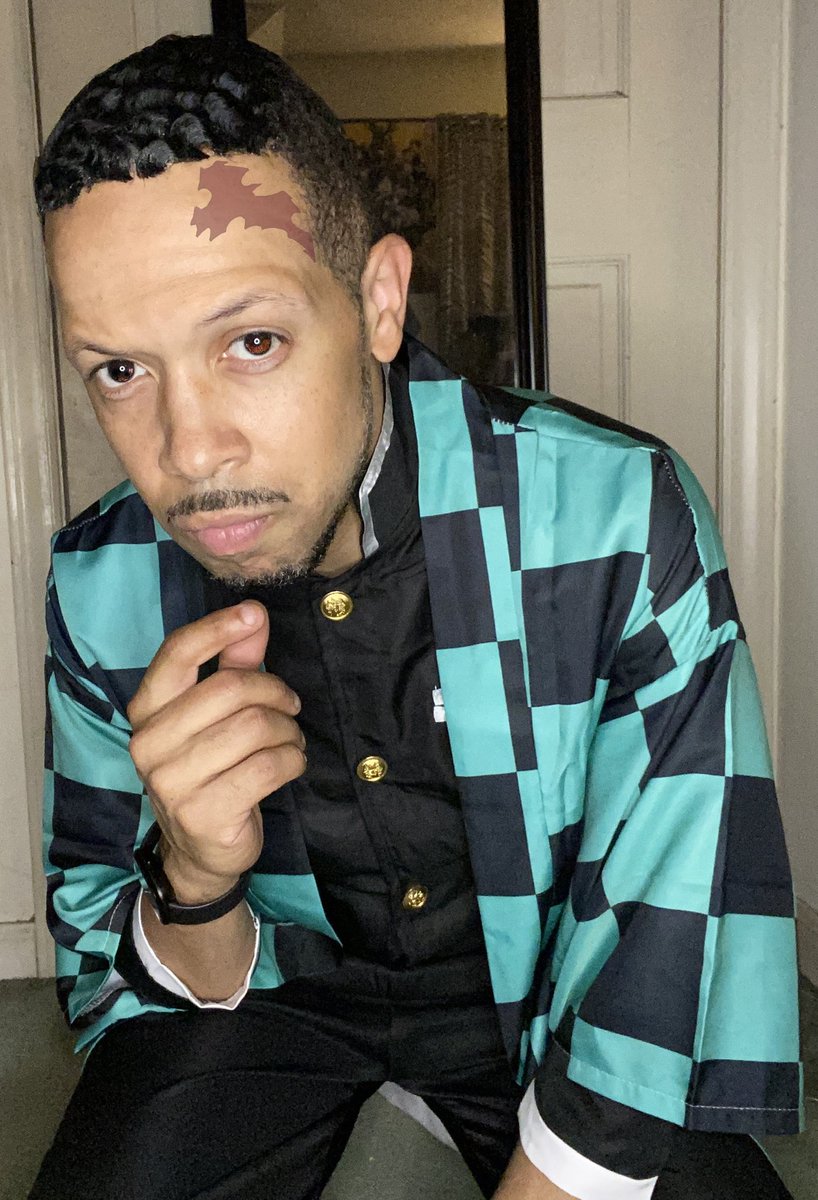BLERDwitAtitude's tweet photo. ๐Happy Halloween BLERDS๐
I think I understood the Assignment, Donโt you think? ๐ The most handsome Tanjiro youโll ever see
๐๐ค ๐๐ค๐๐ค๐๐ค๐๐ค๐๐ค
#halloween2021 #blerd #demonslayer #tanjiro #anime #blacknerd #blackgeek #Blacktober2021 https://t.co/DxaTlbvndy