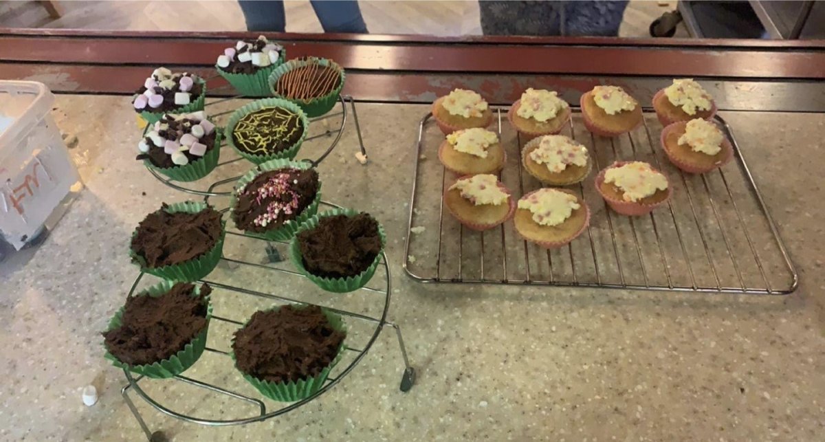 RPWMatt (@mattrpw) on Twitter photo More Halloween themed tasty treats from ladies on Borrowdale Ward #BiggerMatt #RPW #Borrowdale <a href="/GMMH_NHS/">Greater Manchester Mental Health</a> More Halloween themed tasty treats from ladies on Borrowdale Ward #BiggerMatt #RPW #Borrowdale <a href="/GMMH_NHS/">Greater Manchester Mental Health</a>