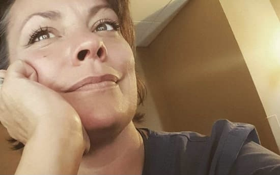 catchingdays's tweet photo. How We Spend Our Days: @MandyHaynes_  "After I finish my coffee and [the dogs] finish their business, it’s time to get in my office and clean off a spot on my desk so I can work." https://t.co/AJ3CjISM6A #writers #days #lives #howwespendourlives #hwsod https://t.co/tVqX402Q9d