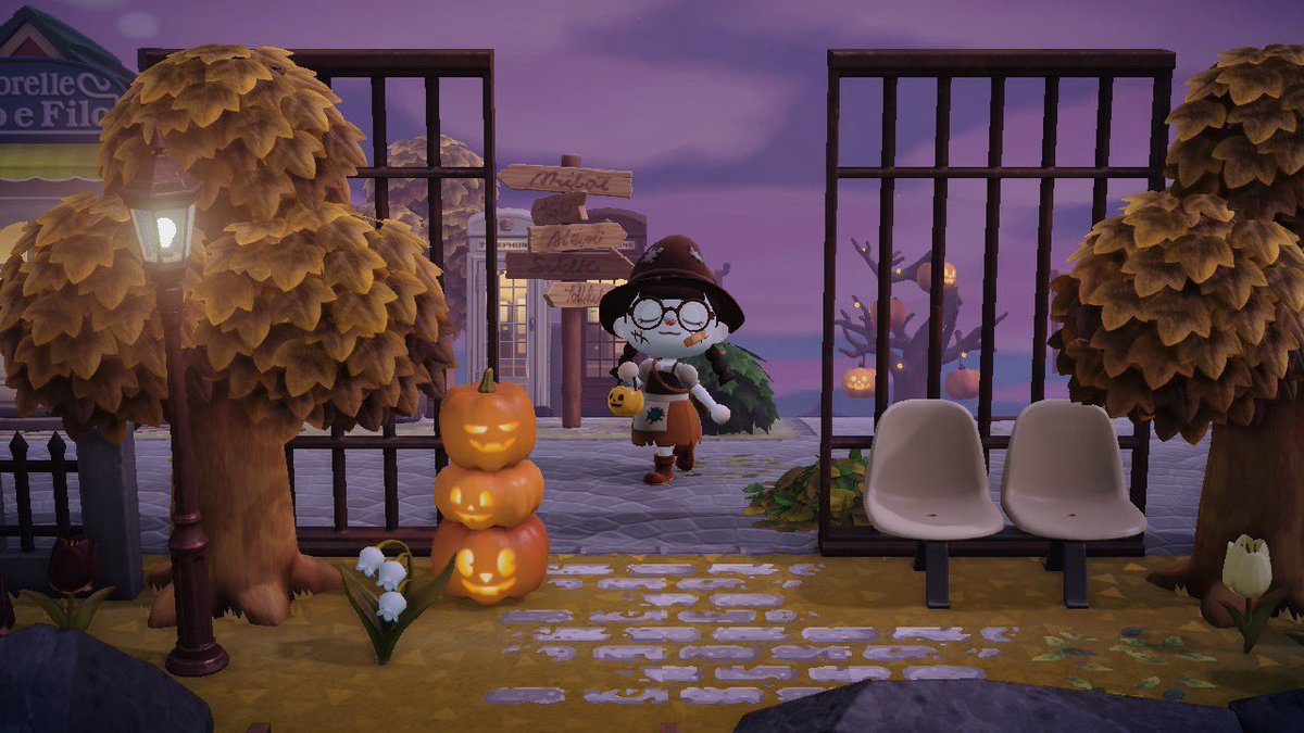 bluecafune's tweet photo. spooky night in cafuné 🌚🌷#ac #acnh #animalcrossing https://t.co/mPdpi5PWC4