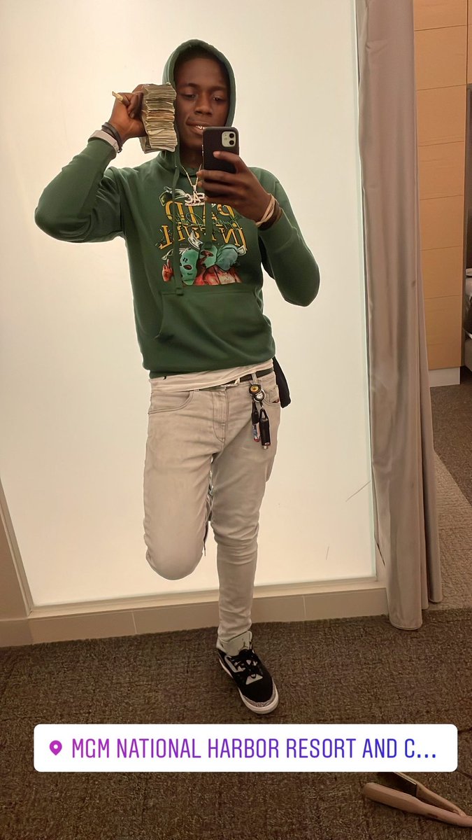 G4MKodak's tweet photo. I just been enjoying life…. #FreeMyMembers🏴‍☠️ https://t.co/mnYMq3lahH