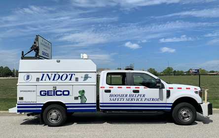 INDOTNorthwest's tweet photo. Traveling this holiday season? Remember the INDOT Hoosier Helpers sponsored by @GEICO can help change a flat tire, fix minor mechanical problems, provide minimal amounts of fuel and provide emergency medical assistance. #HoosierHelpers #GEICOSafetyPatrol https://t.co/36QxgfiYp3