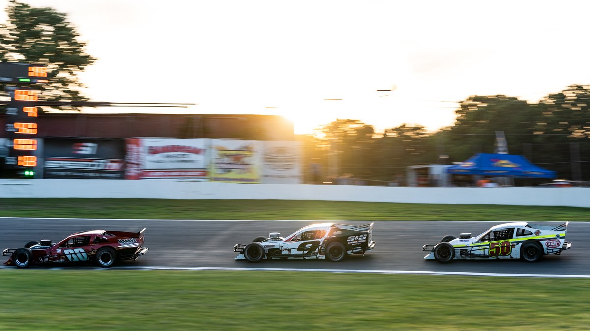 MonacoMods's tweet photo. Mark it down. π
The SBM classic returns to Star Speedway for the 11th annual event on Saturday, July 23, 2022! This New Hampshire short-track will host #TriTrack2022 in style. π₯
πΈ: Tom Morris https://t.co/YaJkVmnFz0