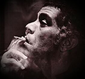 dniolii's tweet photo. سيد: فكر كردي چي؟ به امام حسين بالامم ميدونم، پايينمم ميدونم... غصه ورم داشته... همش شده التماس... اي گور پدر نشئگيه بعدِ التماس! https://t.co/4h7xiRdBZe