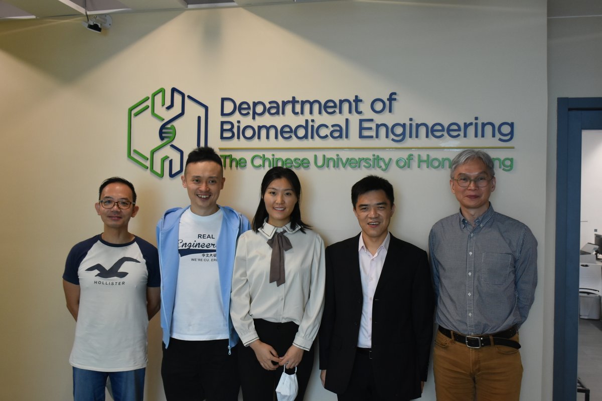 jchchoilab's tweet photo. Congrats to PhD student @AlisaHrf for defending her thesis! With diligence and grace, she took us thru a journey from cell-nano interactions to #psoriasis #nanomedicine (see her recent @NanoLetters work). Look forward to future clinical translation!
https://t.co/d5K2HPxWE9 https://t.co/1ncAxas3FW