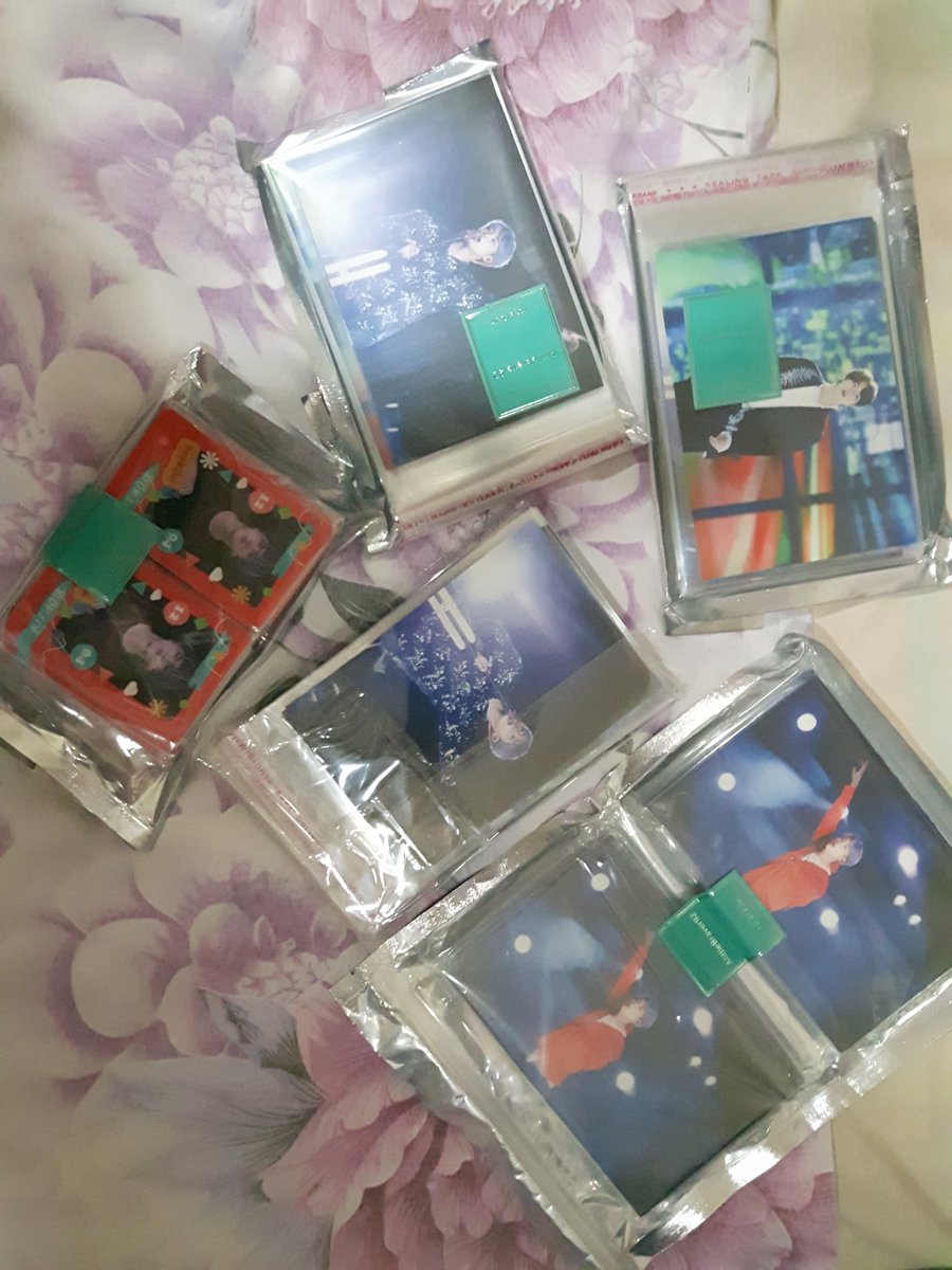 kimseokjin_uae's tweet photo. Received the photo cards. Thank you @ALittleBraver92 . Can't wait to share our happiness with you all. UAE ARMYs, have you registered yet? See the link below for reservation.
#DevotedToYou https://t.co/Cprt83caPj