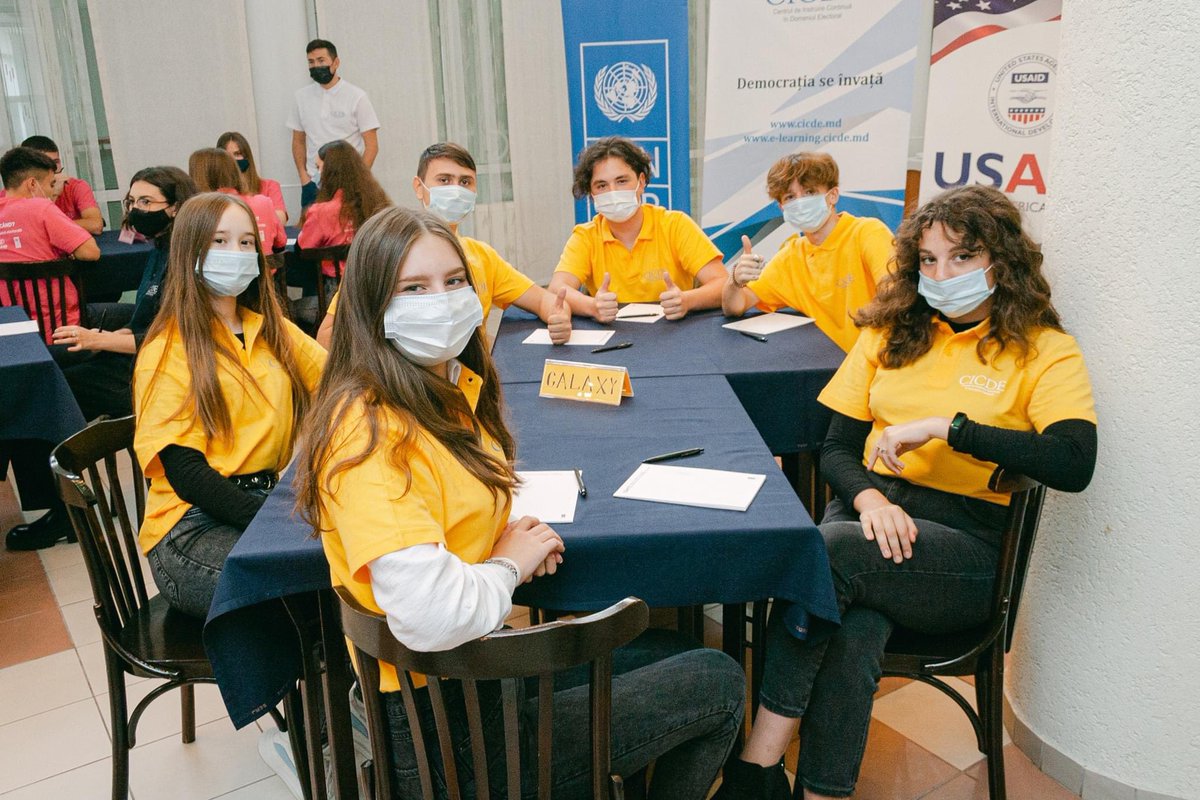 UNDPMoldova's tweet photo. MEANINGFUL VACATION
For the fifth year, Moldovan students are competing in "What? Where? When?" #intellectualgame in the electoral field. This year the best team is from Anenii Noi. #democracytalks https://t.co/E3x4y3Ltpb