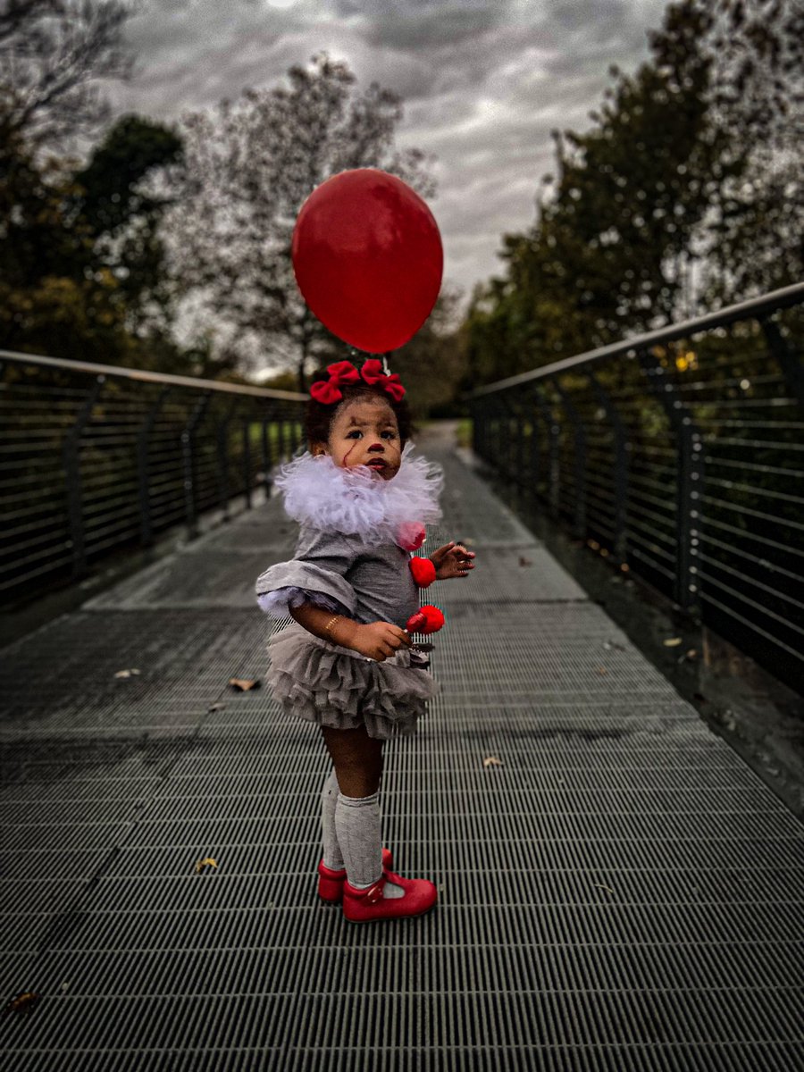 LaLa4eveerr's tweet photo. Need I say more ? 🎈 https://t.co/IapkDGDVU1