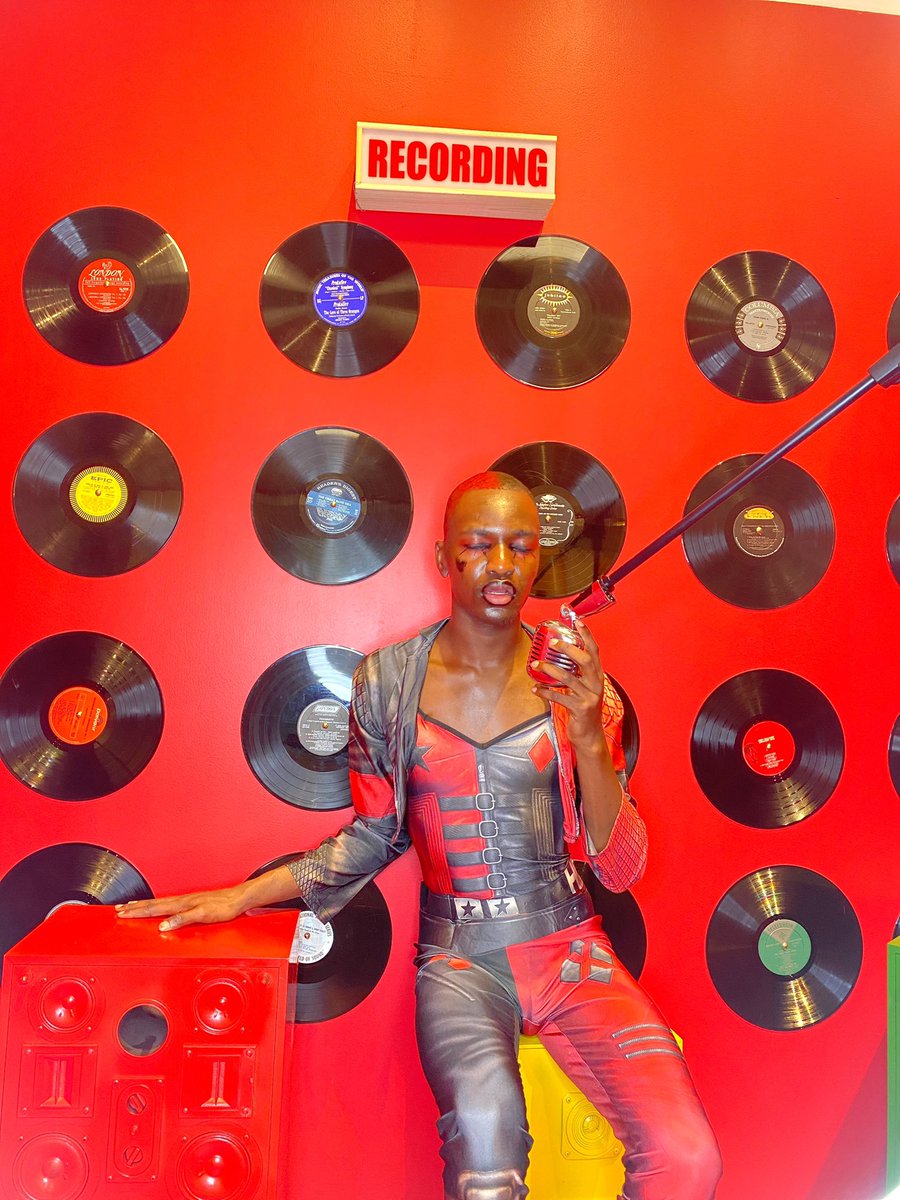 theddymoukoumbi's tweet image. See you next year 👻
#issawrap #halloween2021