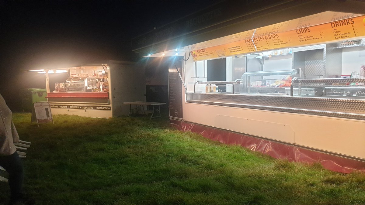 event_catering's tweet photo. We love the early mornings 
Always a great time of day!
Fresh coffee and bacon rolls!
#mobilecatering 
#emergencycatering 
#rail 
https://t.co/MSeWyDJ2Sd https://t.co/MliAEb1xLq