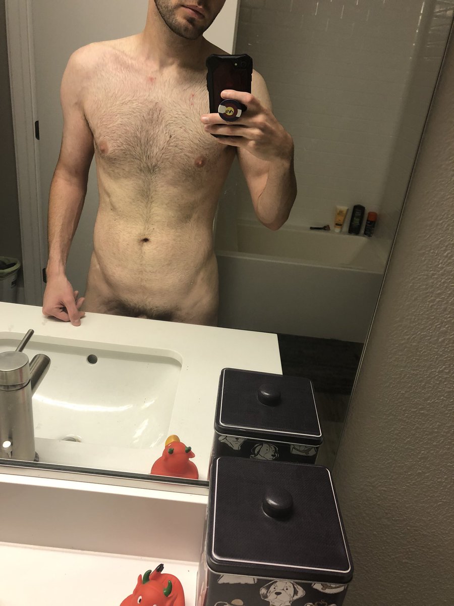 aboveavggay's tweet photo. Morning skinny https://t.co/pi8FjKSjAg