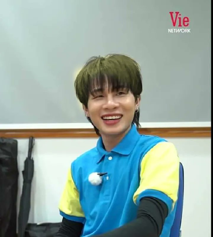 Nha271206's tweet photo. Cùng nhau cố gắng 
CÙNG CHỜ JACK NHÉ
#JackJ97
#FcDomfamily
#DomluonbenJack
@phuongtuan_j97 https://t.co/umUSlzRA7k