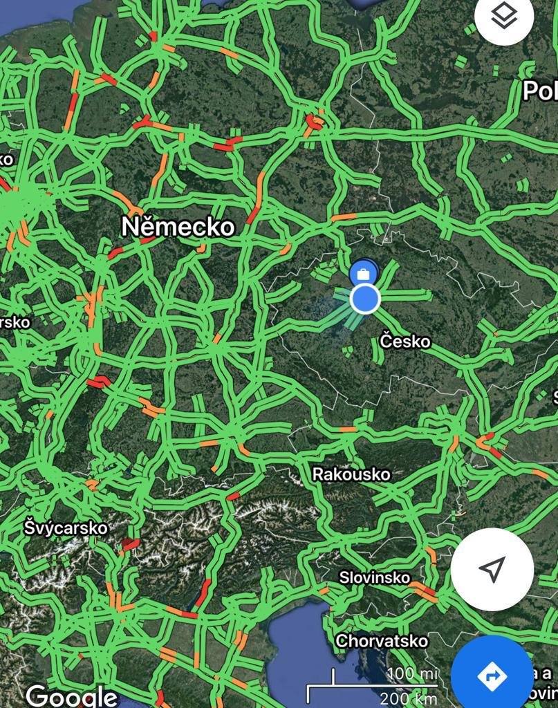 guilfanr's tweet photo. This tragedy is even more obvious with country's miserable network of motorways. Even the Alps look better crossed with motorways than Czech Republic.
#CountryForTheFuture https://t.co/P0CRazjnrG