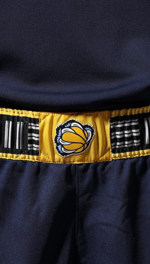 memgrizz's tweet photo. it’s the details for me 🐻🙅 https://t.co/5Z5BR8YgIr