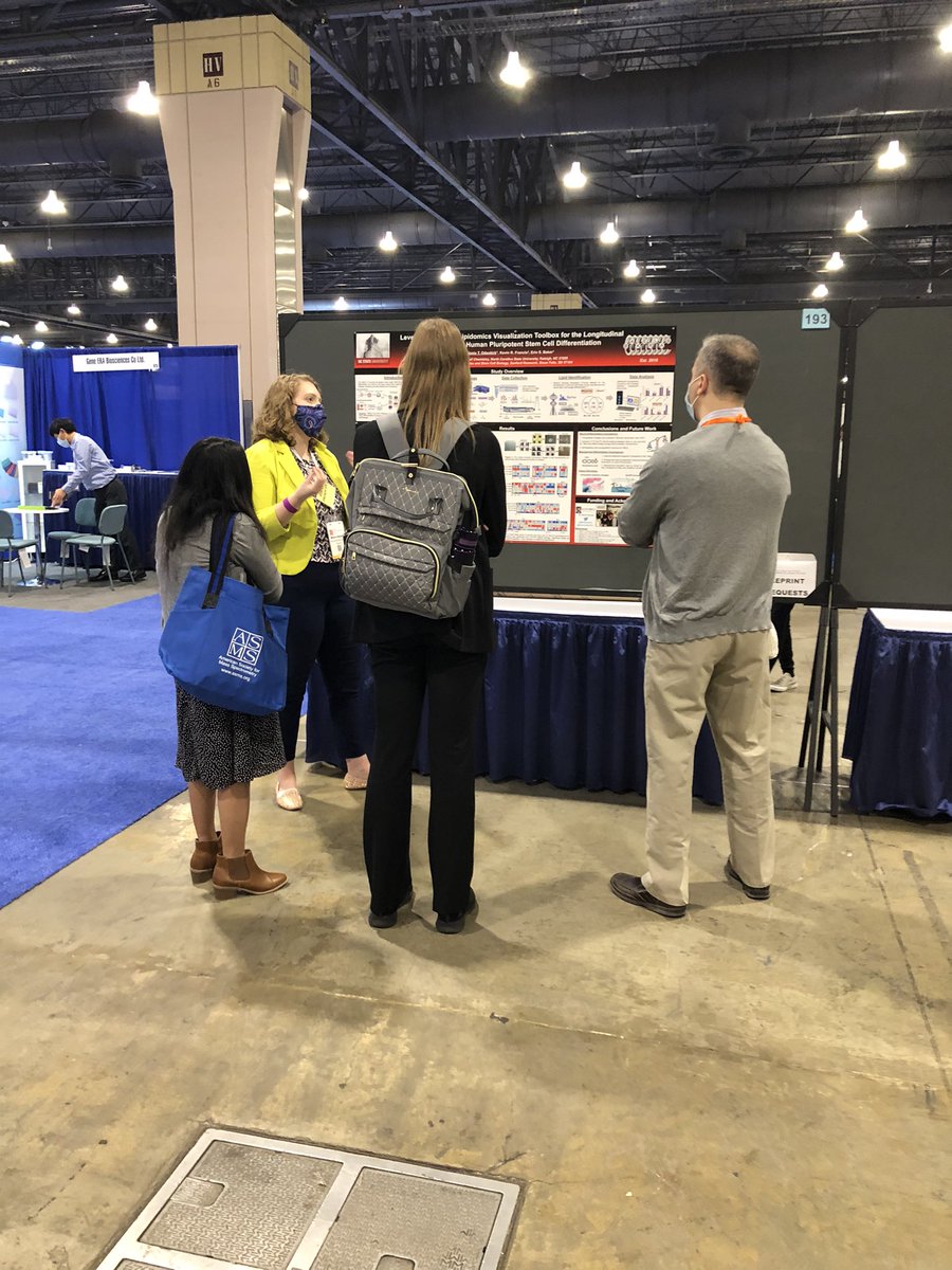 BakerLabMS's tweet photo. Stop by today’s #ASMS2021 Baker lab posters, Melanie is presenting on stem cell lipidomics at MP 193 and Rebecca is presenting on lipid changes following flame retardant exposure at MP 205! https://t.co/2aMPYLWl8W