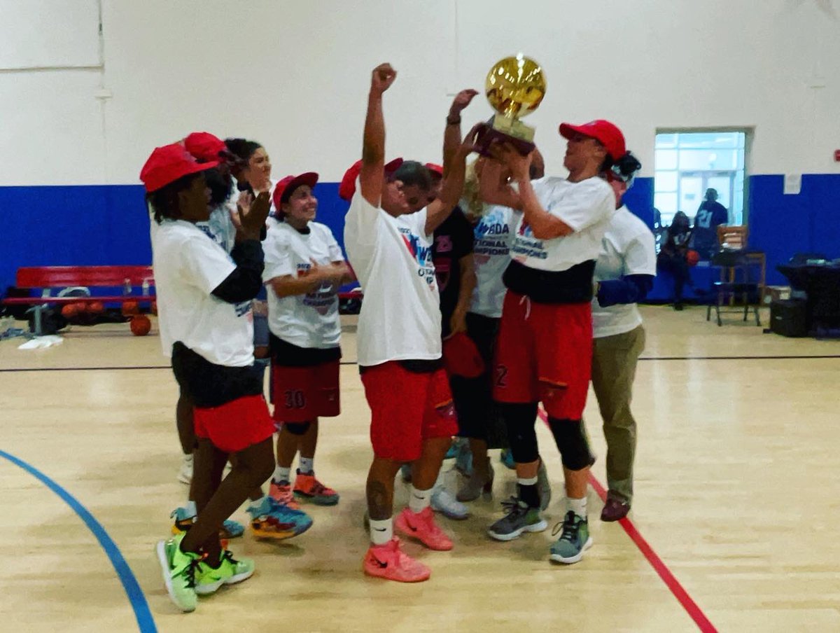 Southwest Desert Lynx tweet media