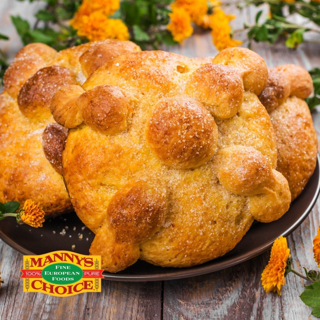 MannysChoice's tweet photo. Feliz Día los Muertos! 🌺💀 If you've never made your own Pan de Muerto before, we encourage you to give it a try. Check our Facebook post for the recipe. #diadelosmuertos #pandemuerto https://t.co/bE9UfyNqlf