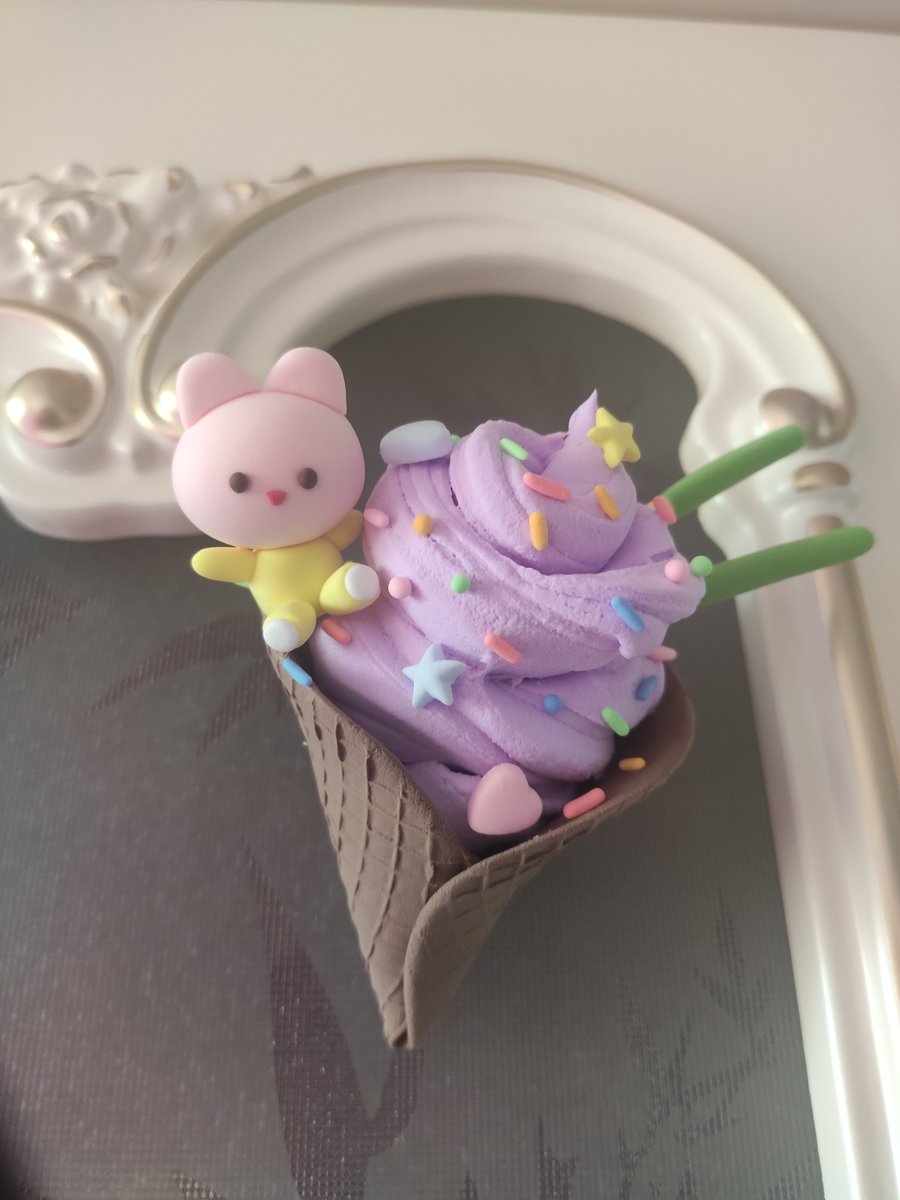 xiahjuncy's tweet photo. Happy birthday to my lovely Riky💜Love u till the end of the line💜
#Rikimaru
#INTO1Rikimaru
#力丸
#INTO1力丸
#HappyRikimaruDay https://t.co/TewgP5lUxW