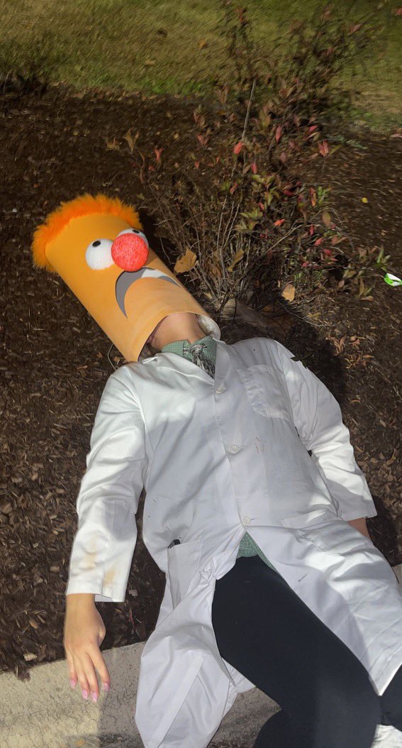 Hayleyamg5's tweet photo. Meep Happy Halloween https://t.co/FgqKkTJu8j