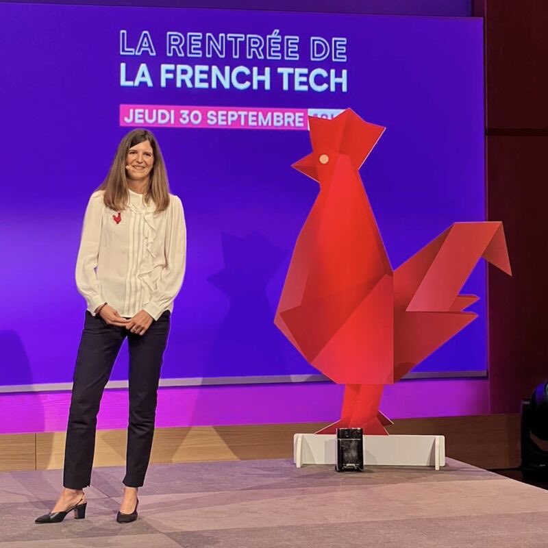 Heureuse d’officiellement débuter ma nouvelle aventure en tant que Directrice de <a href="/LaFrenchTech/">La French Tech</a> aujourd’hui ! Merci à <a href="/cedric_o/">Cédric O</a> et <a href="/T_Courbe/">Thomas Courbe</a> pour leur confiance. #hellotwitter