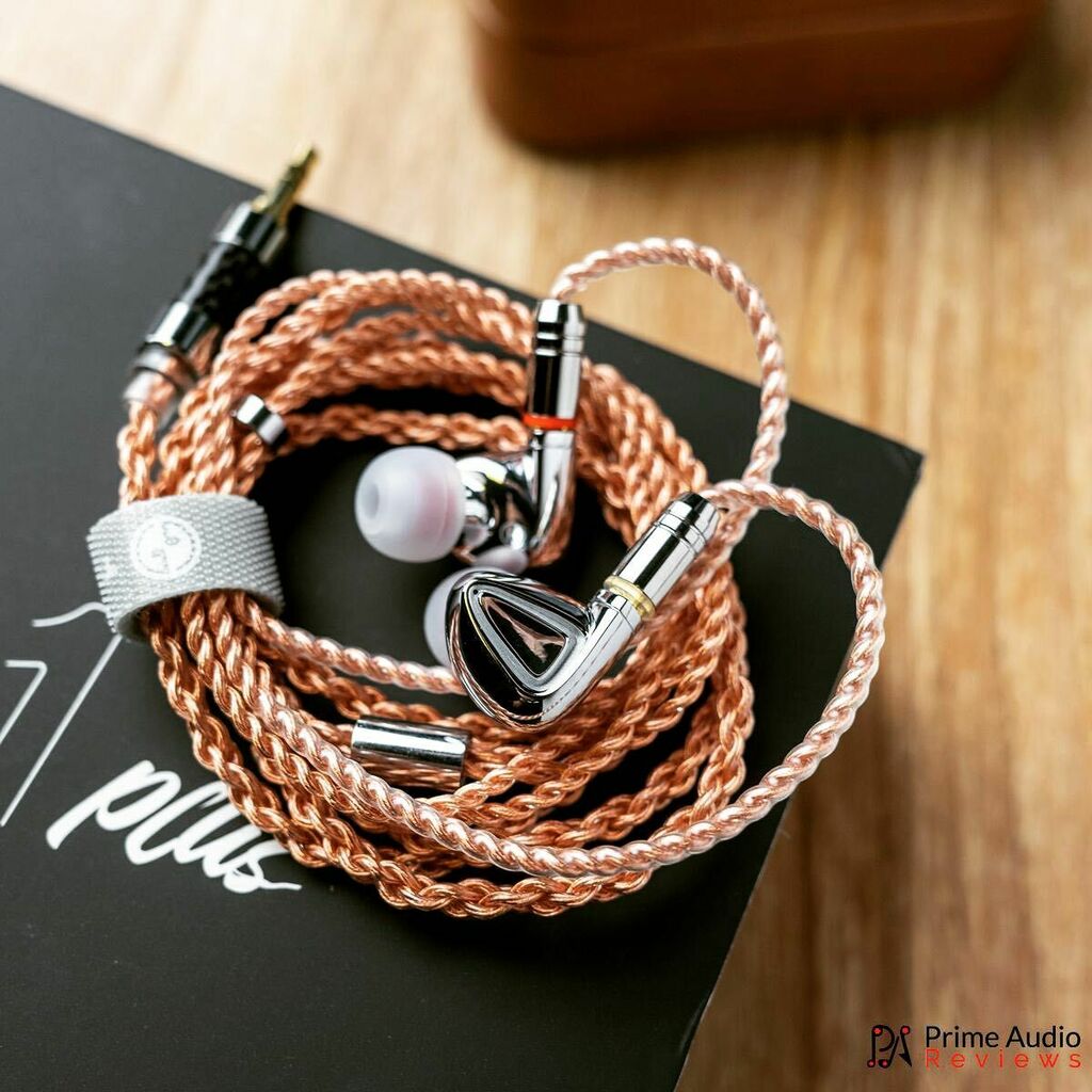 CrabbosM's tweet photo. Wait, could this be...? Yes. This is the Tin Hifi P1 Plus!
π΅- 10mm Planar diaphragm
π΅- 304 Stainless steel shells
π΅- 5N OFC copper alloy cable
π΅- 14 magnets on both sides of the film
Stay tuned for more coming soon!
.
#p1 #p1plus #tinhifi #linsoul #planarmagnetic #iem⦠https://t.co/OtRCoqWyng