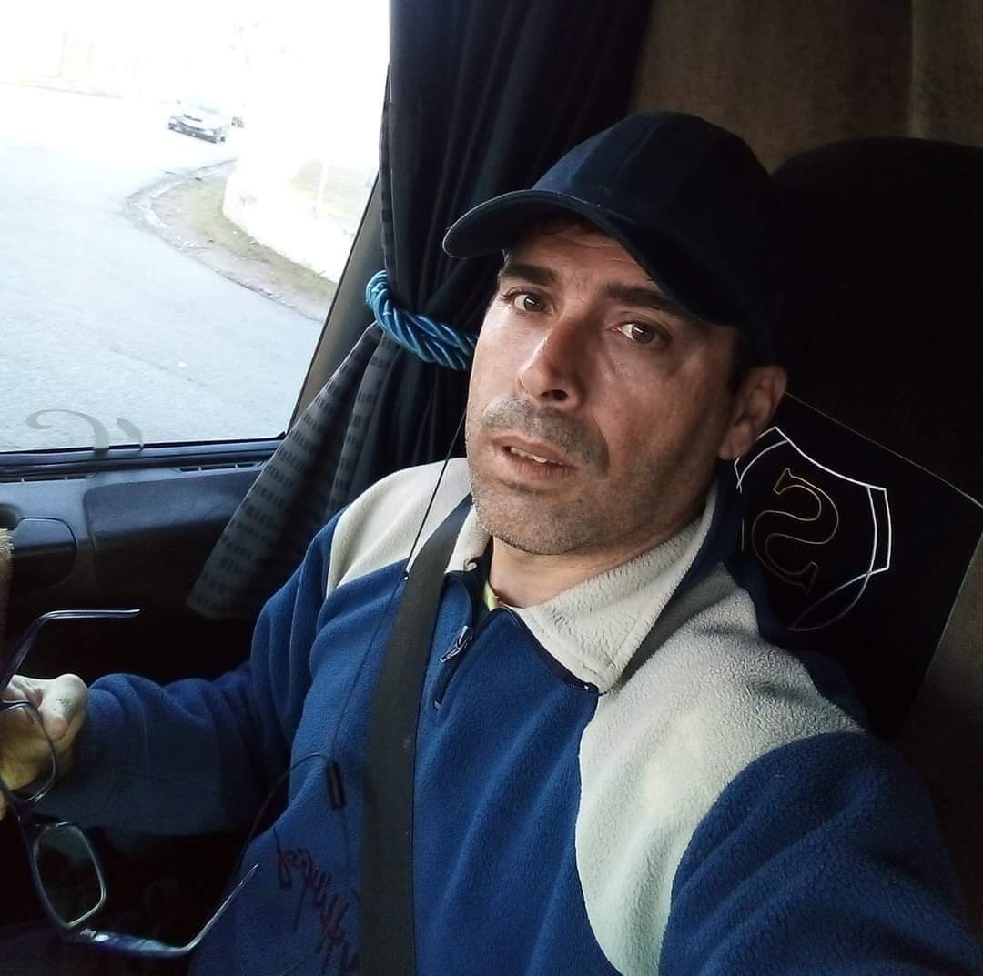 TruckFanSexXX's tweet photo. #Trailerohot #mayate #trailerocaliente siganme para más contenido https://t.co/HjZg1RWv5F