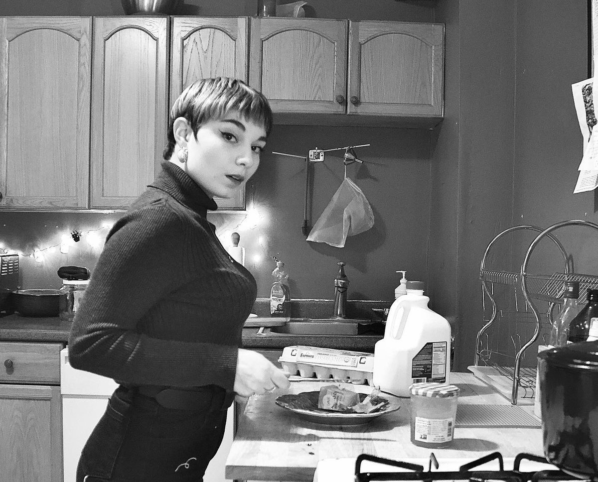 caseylwilliams's tweet photo. From a wholesome Audrey Hepburn to a saucy magician, I’d call it a successful Halloween 🎃✨ https://t.co/hD6WNOTOaP