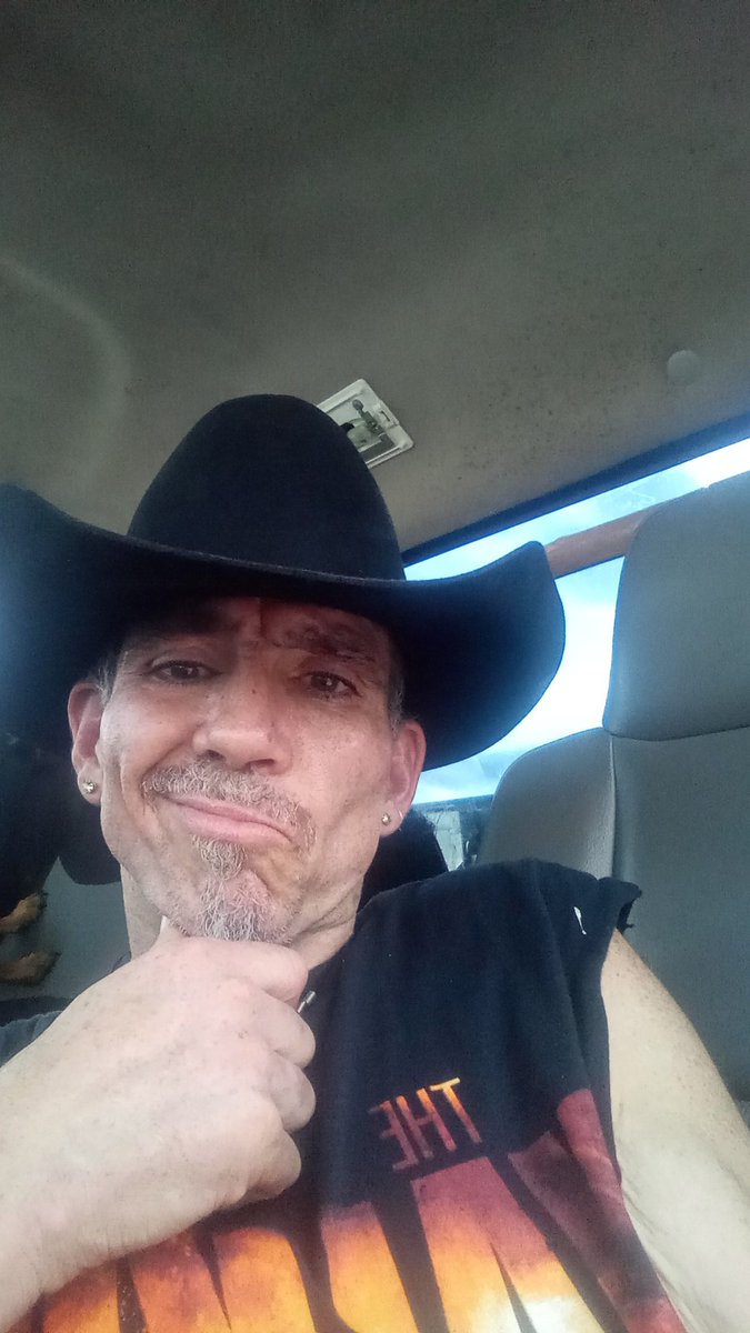 RonaldPCady2's tweet photo. Yo straight or by women in the Eastland ranger Texas area let's meet up I'm feeling it out and then have a good time ? I I guarantee  I'm good at what I do cuz I like what I do ! A scorpio and I bet I can make you do things uv never done multiple times   bet ! https://t.co/BIGBVS4pbm