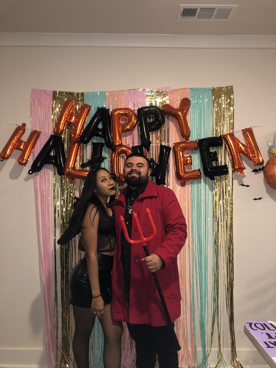 aaronsxott64's tweet photo. This duo is dynamic fasho🖤🖤 https://t.co/aC8QTR4bb7