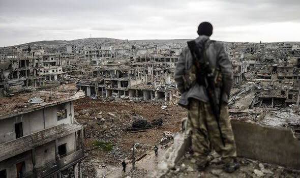 HoshangHesen's tweet photo. #Kobani was the first city to defeat #ISIS after the terrorist group controlled #Musol and #Raqqa. The #Kobane resistance initiated the coordination between #Kurds in #Syria and the international @coalition that defeated #IS in NE #Syria. https://t.co/t3jXnIRyZK