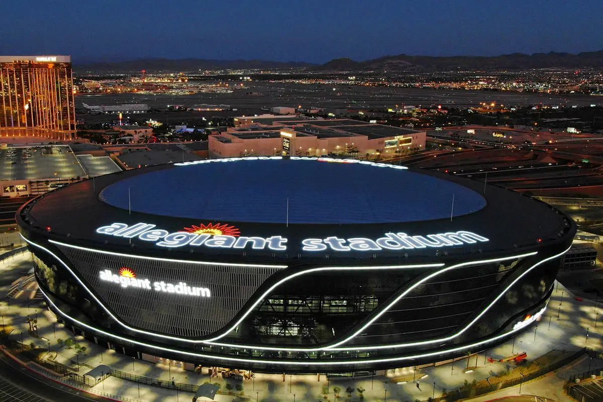 #AGTG Blessed to earn an offer from the University of Nevada, Las Vegas🔥 <a href="/LarryGrant95/">Larry Grant</a> <a href="/CoachClayJ/">Clay J Jennings</a>