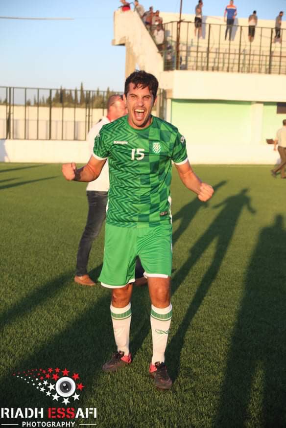 7ossHoussem's tweet photo. Keep Fighting #stadegabesien ##challengedone https://t.co/TJsi0Wlohl