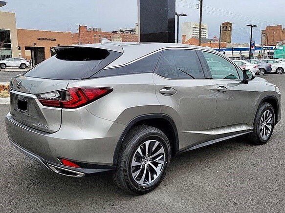 bce12553436's tweet photo. 2022 Lexus RX350 Premium Auto AWD LHD Export $53,990
#lexusrx350 #dubaicars #abudhabicars #saudicars #iraqicars #bakucars #uzbekcars #tajikcars #omanicars #tbilisi #ukraine #yeravan #dushanbe #tashkent #panama #columbia #peru #nigeria #ethiopia #gambia #togo #ghanacars #kuwait https://t.co/SIceQ3JGLp