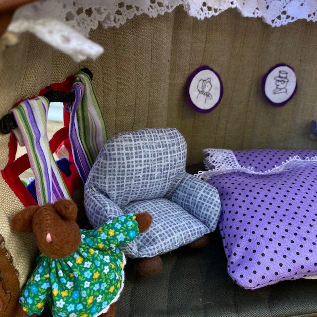 OUCBazaar's tweet photo. Orleans United’s Christmas Market is now online for convenient holiday shopping. Lots of unique handcrafts, including this Mouse House full of charming detail.  We only have one and it’s EXTRA special.  Visit https://t.co/eiwHrcp4Pg #ottevents #ottawa @apt613 @ottawastart https://t.co/1VJjWDejov