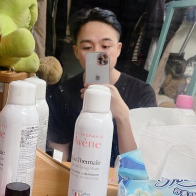 #NewProfilePic (新個人資料照片)