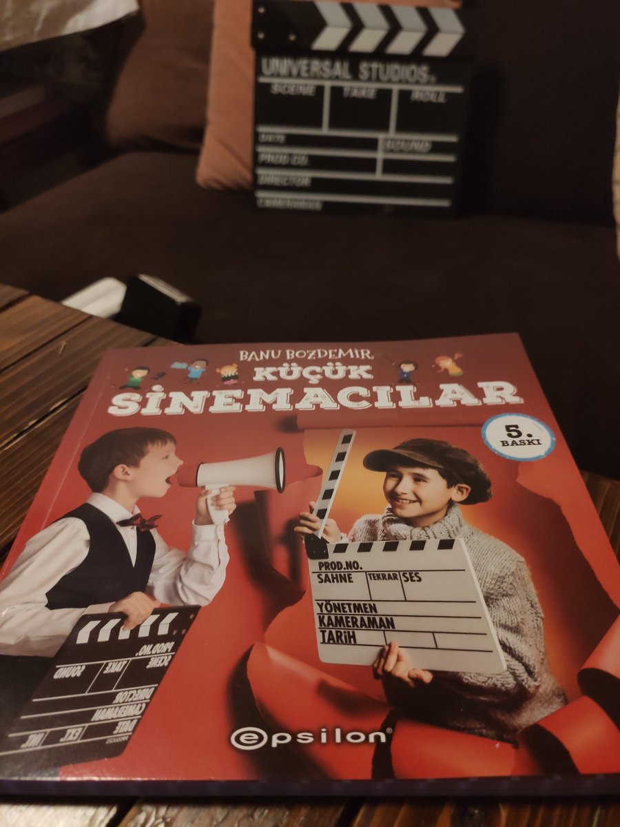 banubozdemir's tweet photo. Küçük Sinemacilar #yenikapak #yeniyayinevi #epsilonyayinlari https://t.co/c0WW9oRw8e