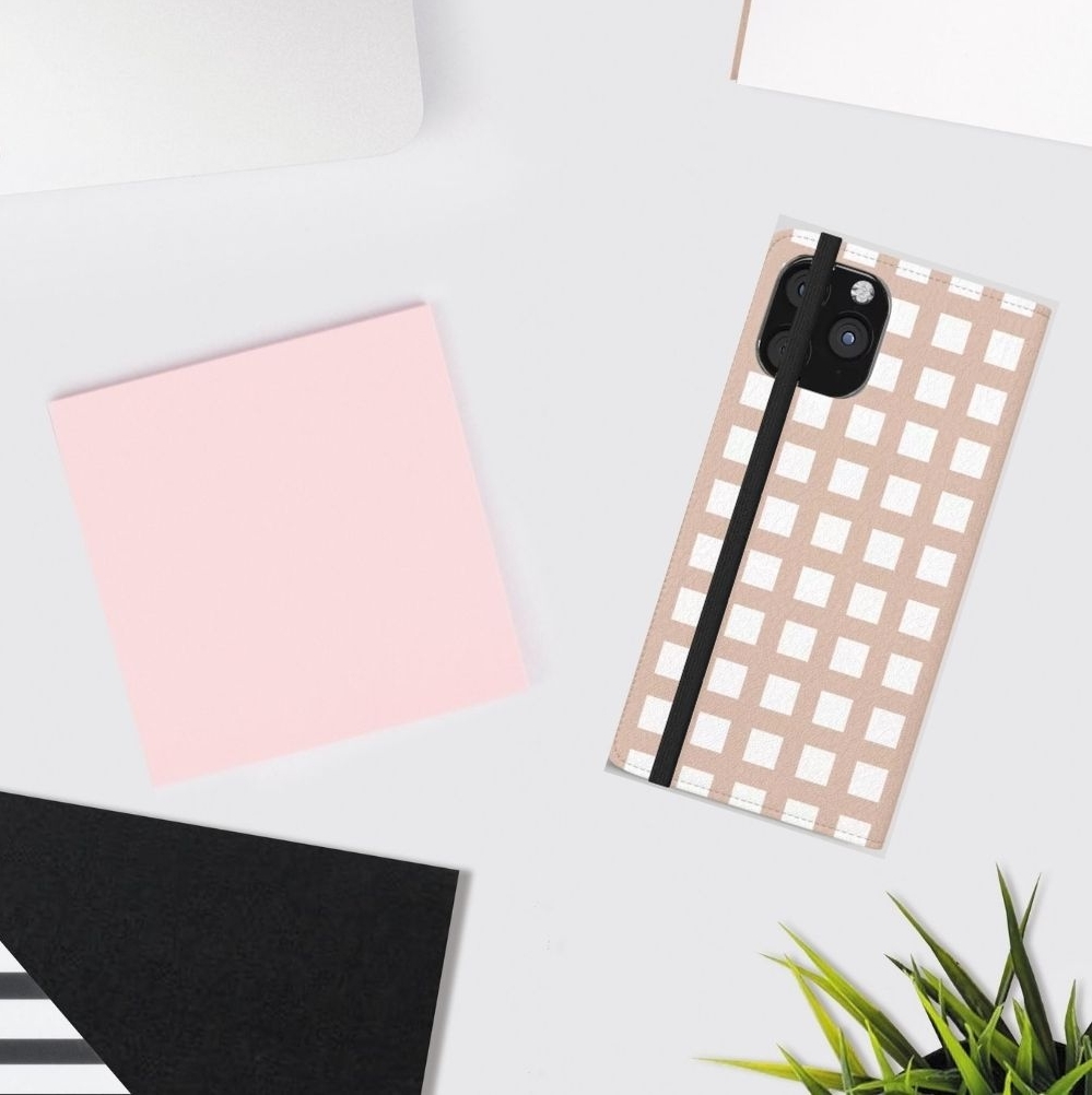 jo_artbyjwp's tweet photo. 50% OFF ALL PHONE CASES + WALLETS at my @Society6 art shop!
Ft. iPhone Wallet Case Grid pattern thick lines in dusty pink
https://t.co/eOuYPAuFXy
#phonecases #pinkcases #gridcases #iPhonecases #giftideas #iphoneaccessories #minimalcases #society6cases #society6 #shop #sales https://t.co/i3PfhcFkQW