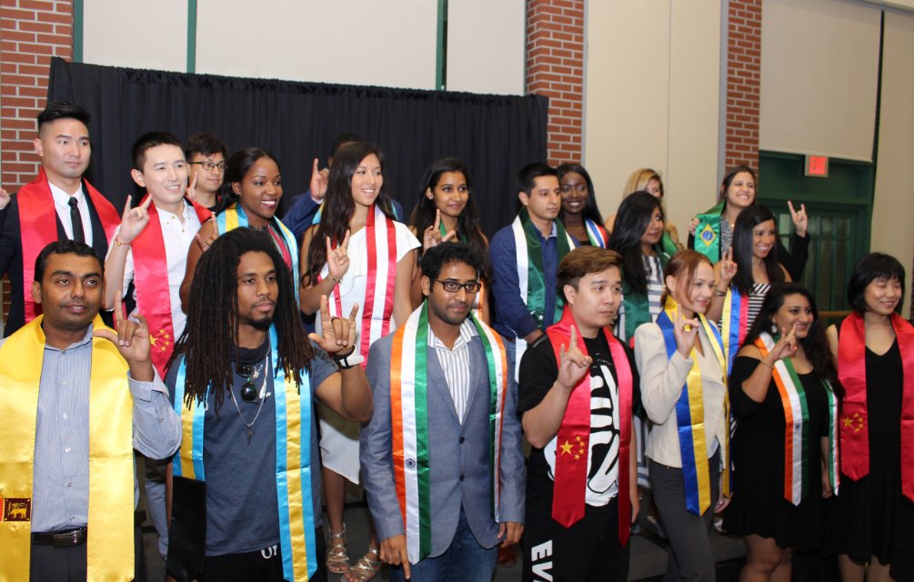 USFalumniAssn's tweet image. This week begins #InternationalEducationMonth, a great time to explore your #globalcitizenship &amp;amp; encourage the students in your life to pursue theirs. Check out #USFWorld's virtual and campus special events this month at tinyurl.com/IEM2021