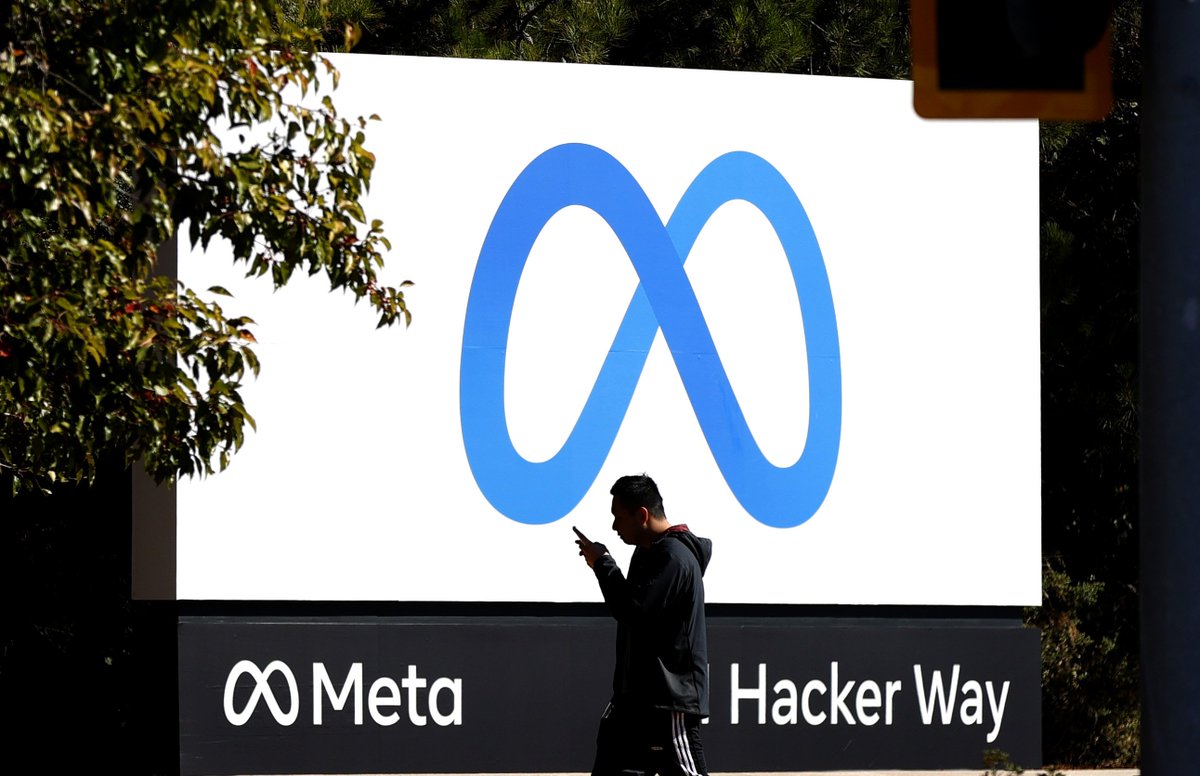 "A name is the biggest building block in the story you tell about your brand. So Meta – the revamped #Facebook parent brand – is a name with a lot on its shiny, augmented reality shoulders."

 On naming and the FB rebrand:

thewriter.com/blog/its-all-a…