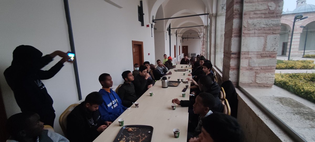 musennader's tweet photo. Ülkemize Lise eğitimi almaya gelen uluslararası öğrenciler ile tanışma programı icra edildi. https://t.co/Puq2KMRFDy