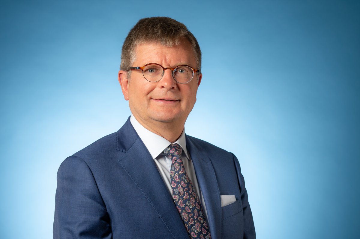 "Het gaat om draagkracht én draagvlak bij de energietransitie". energiedienstenbedrijfgv.nl/nieuws/234/ied… Interview met wethouder Bert Rebel van Huizen, een van de sprekers bij VvE-inspiratiebijeenkomst in Bussum op 10 nov.  <a href="/Gemeente_Huizen/">Gemeente Huizen</a>