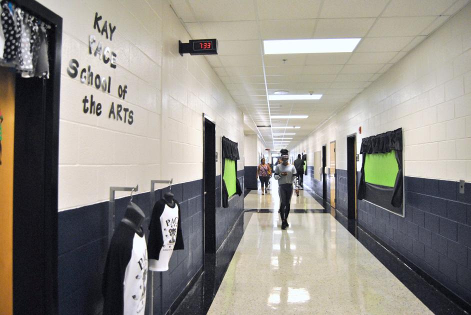 TheClaytonNews's tweet photo. Clayton County school named among best elementary schools in state https://t.co/x60g58gBuv https://t.co/GnLlFqglfP