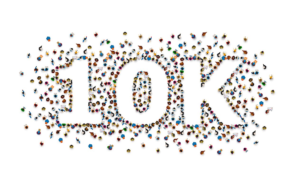 OttawaHealth's tweet photo. Our neighbourhood vaccination hubs &amp; mobile clinics have administered 10 000 doses of the COVID-19 vaccines!

We would need a 20-tweet thread to thank every partner, resident &amp; community member involved, but we'd like to say a HUGE thank you to everyone for making this possible. https://t.co/ncvLaNWTII